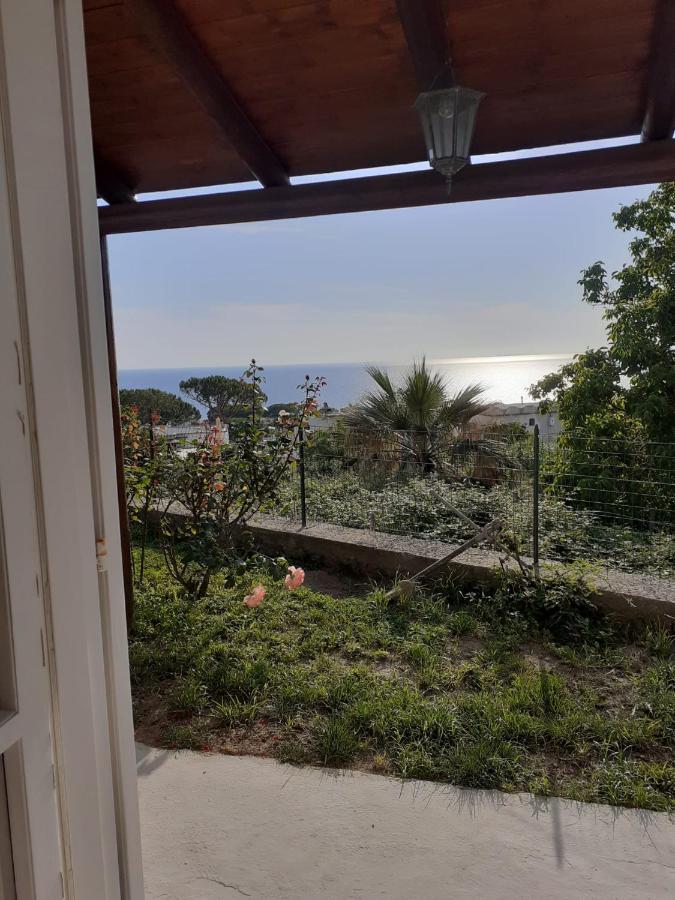 Bed and Breakfast La Terrazzina Sul Tramonto Форио Экстерьер фото